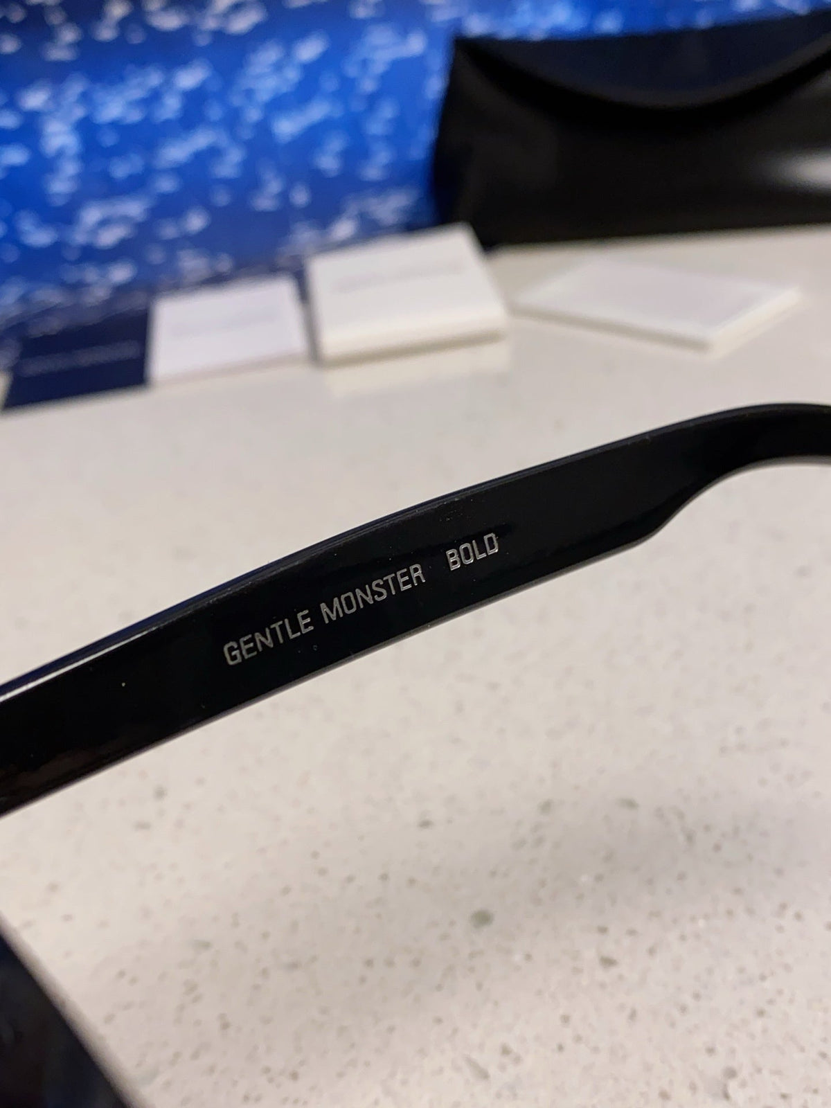 Gentle Monster SIUND Cat-Eye Silver Lens Sunglasses for Men & Women - detail image 8