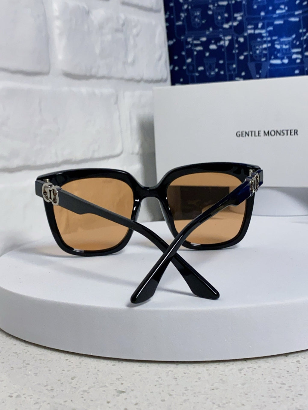 Gentle Monster ANGEL Oversized Brown Lens Sunglasses for Women - 466364 - detail image 3