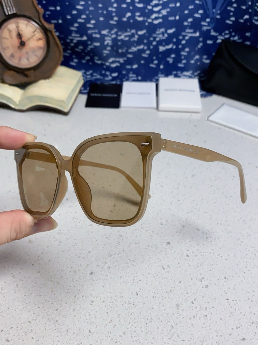 Gentle Monster SAL Acetate Square Gray Lens Sunglasses for Men & Women - detail image 6