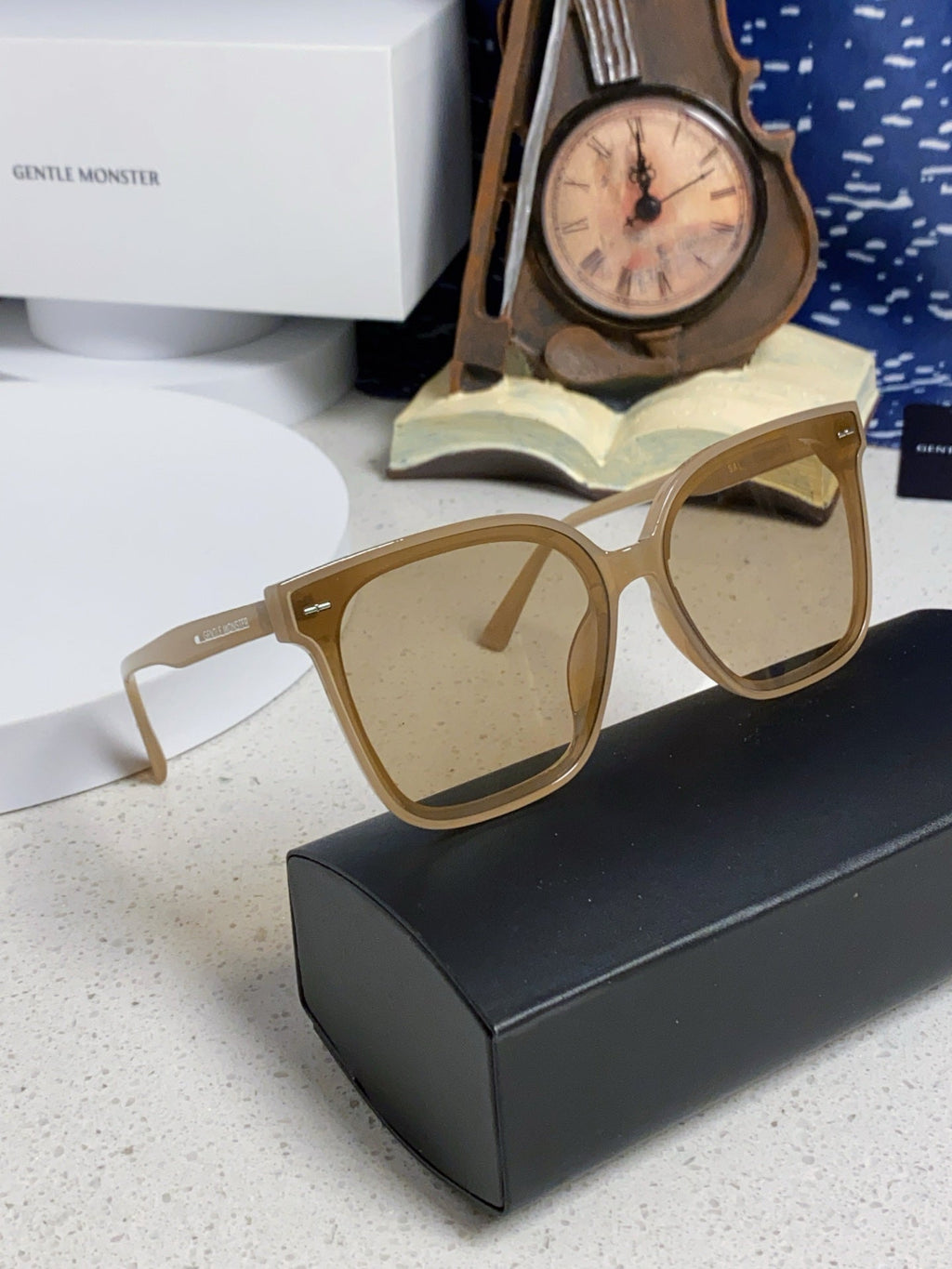 Gentle Monster SAL Acetate Square Gray Lens Sunglasses for Men & Women - detail image 10