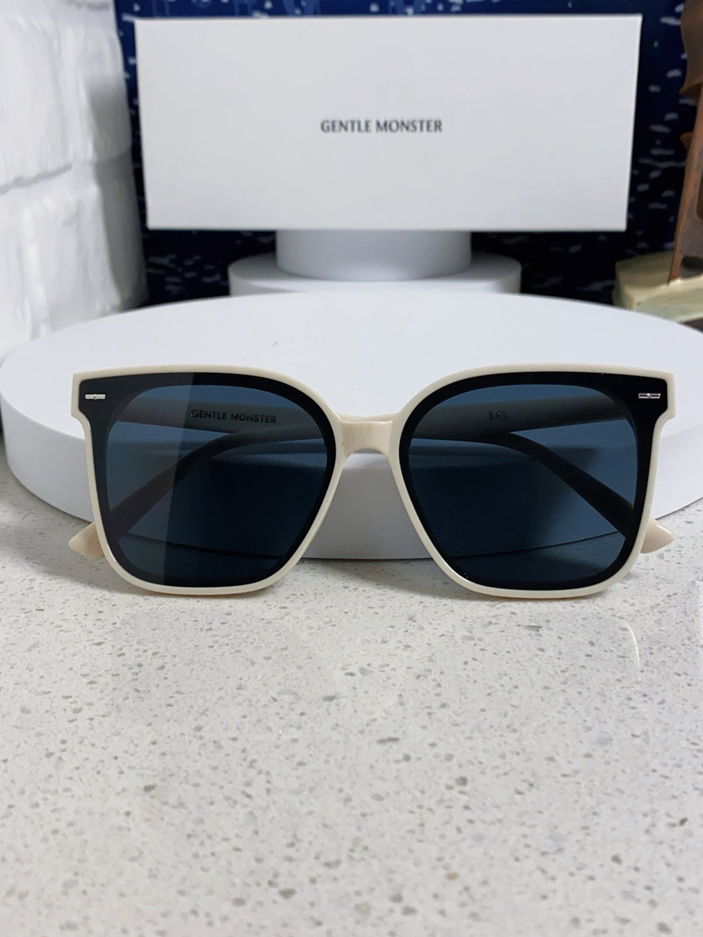 Gentle Monster SAL Acetate Square Blue Lens Sunglasses for Men & Wome - 432940 - detail image 9