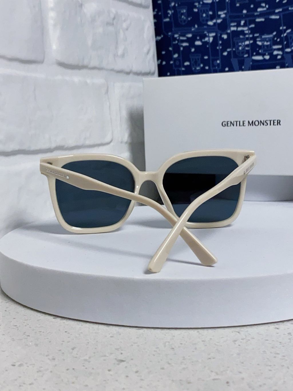 Gentle Monster SAL Acetate Square Blue Lens Sunglasses for Men & Wome - 432940 - detail image 3