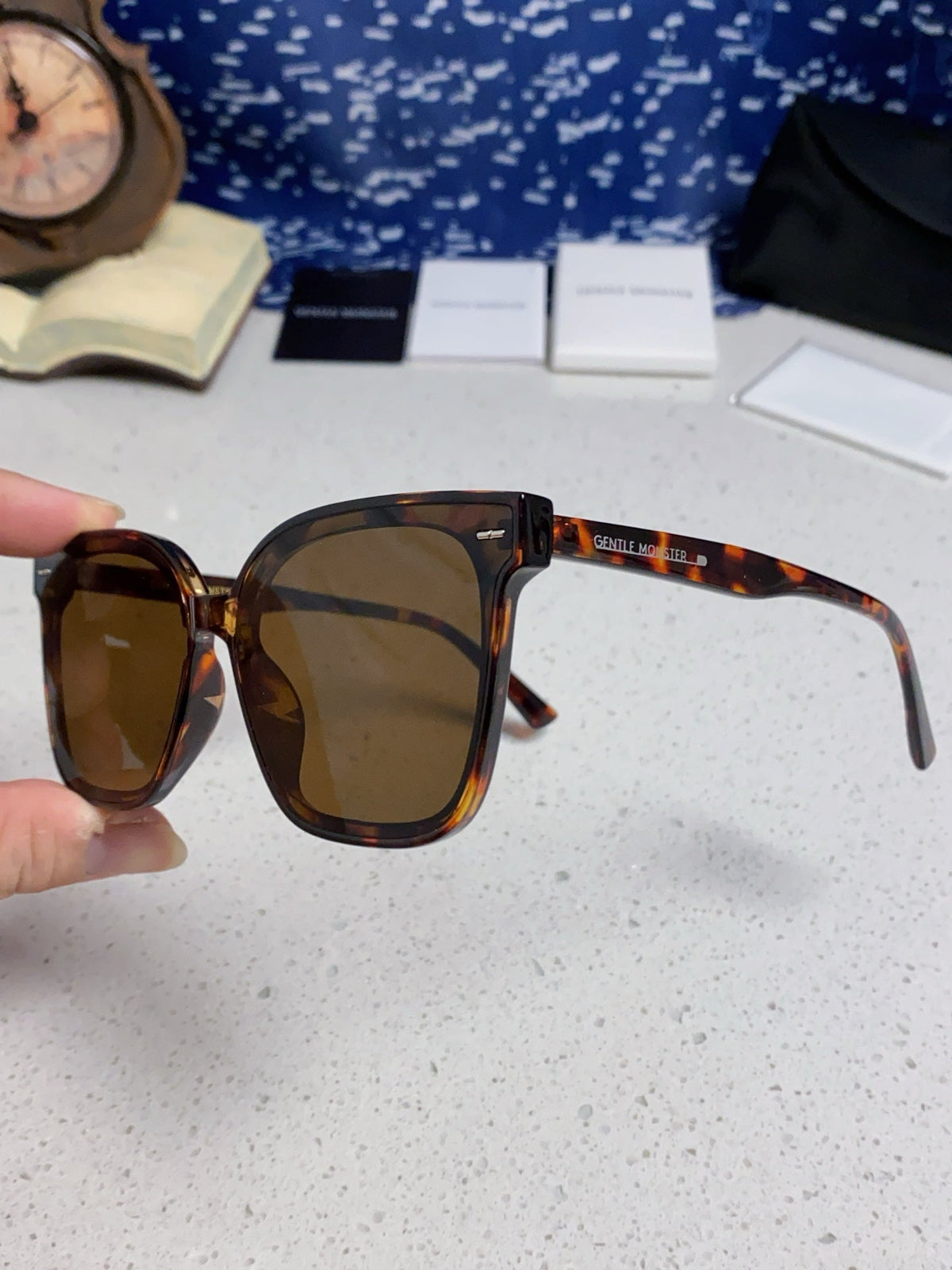Gentle Monster SAL Acetate Square Black Lens Sunglasses for Men & Women - detail image 6