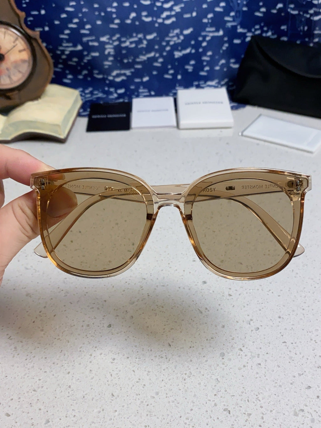 Gentle Monster ROSY Square Gray Lens Sunglasses for Men & Women - detail image 4