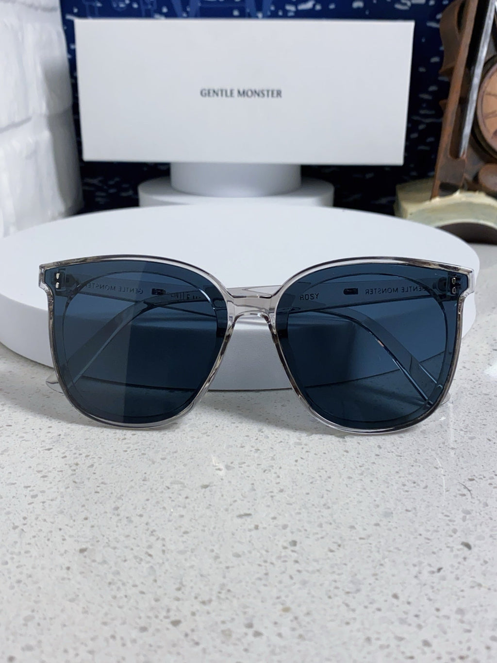 Gentle Monster ROSY Square Blue Lens Sunglasses for Men & Women - 432948 - detail image 9