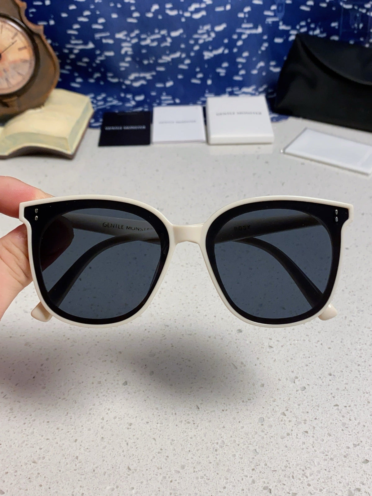 Gentle Monster ROSY Square Blue Lens Sunglasses for Men & Women - detail image 4