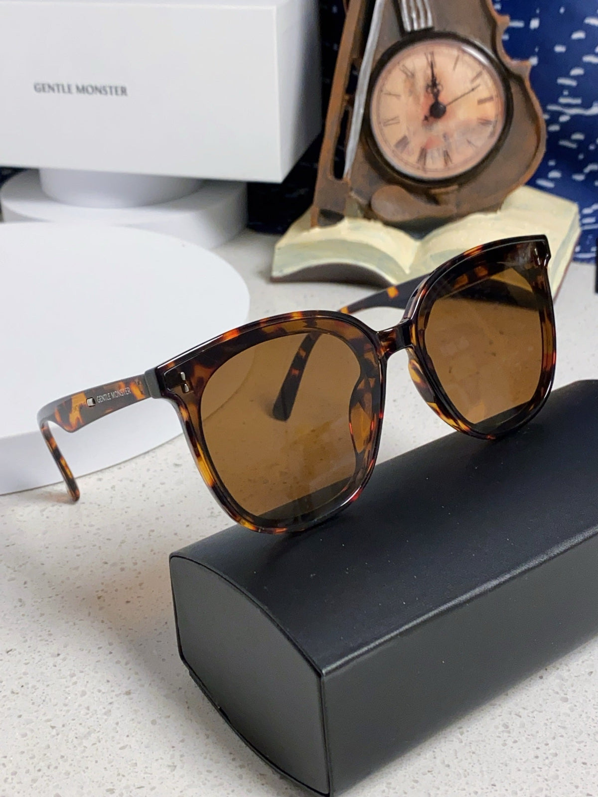 Gentle Monster ROSY Square Brown Lens Sunglasses for Men & Women - 998486 - detail image 10
