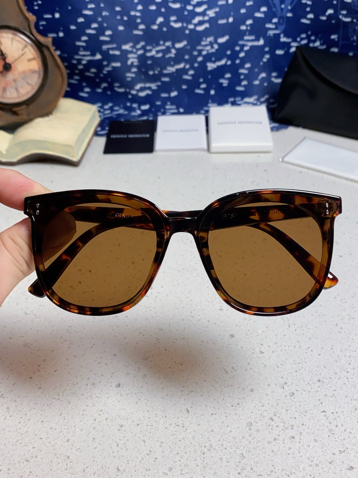 Gentle Monster ROSY Square Brown Lens Sunglasses for Men & Women - 432950 - detail image 4