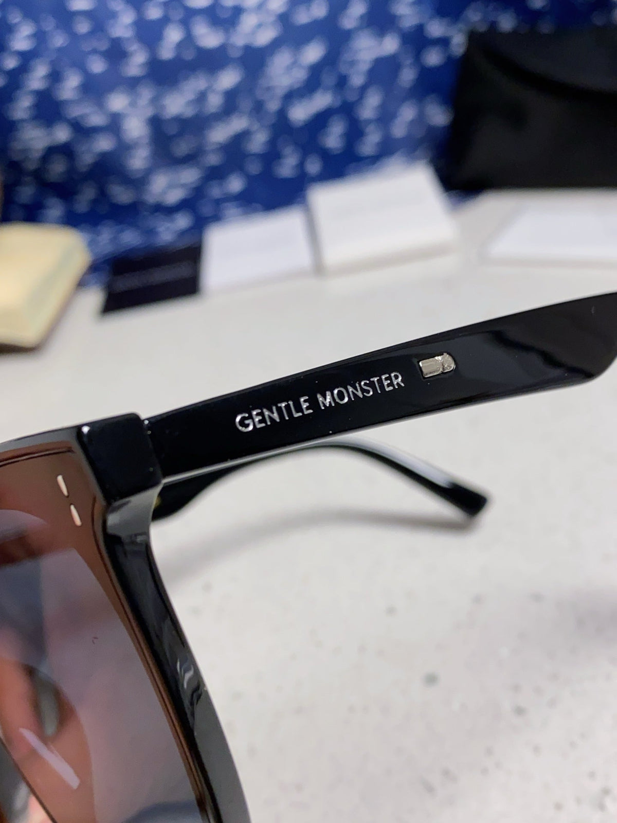 Gentle Monster ROSY Square Black Lens Sunglasses for Men & Women - 432951 - detail image 7