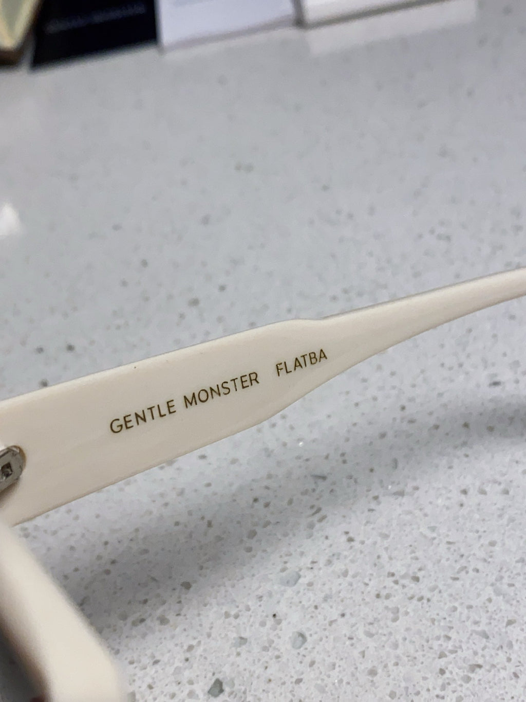 Gentle Monster GW003 Cat-Eye Blue Lens Sunglasses for Men & Women - detail image 8