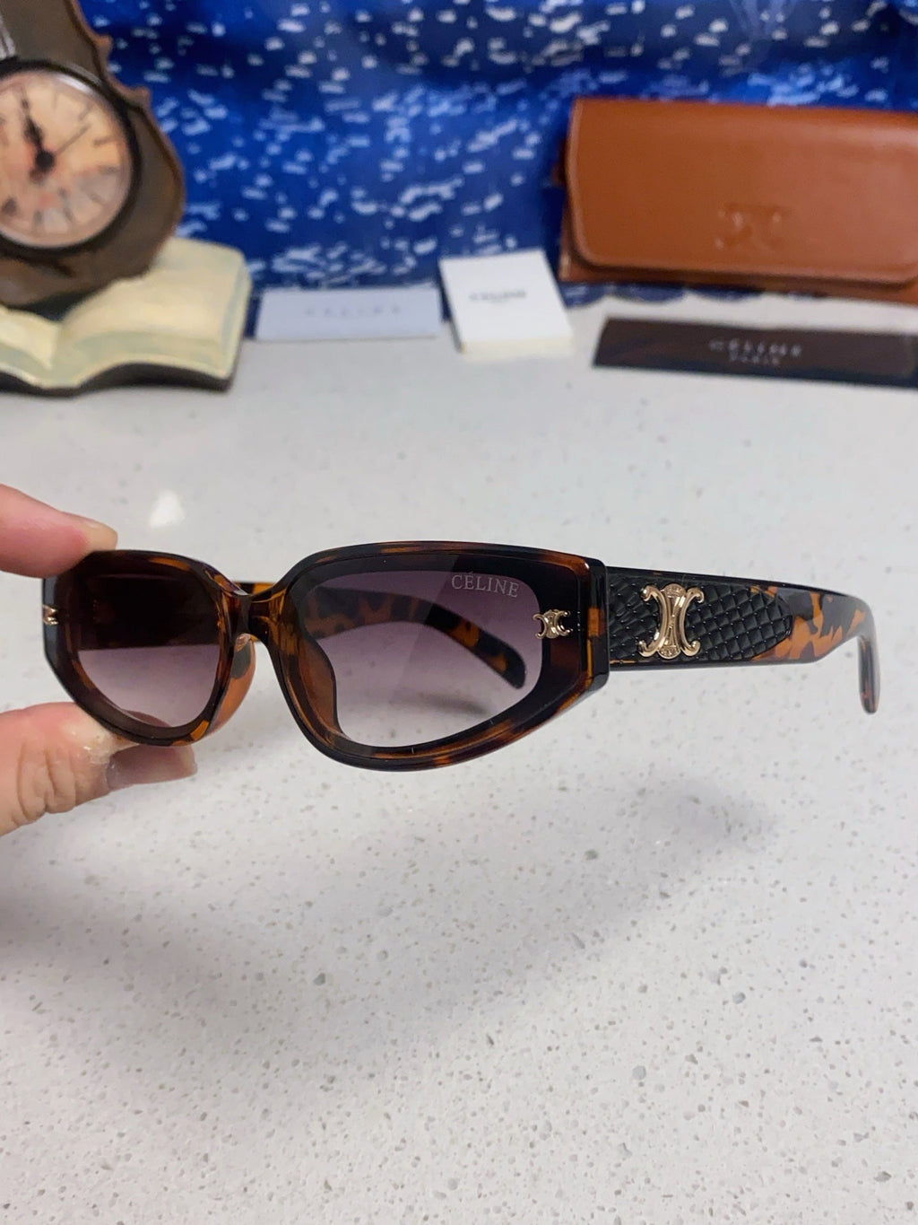 Celine Cat-Eye Gray Lens Sunglasses for Men & Women - 415598 - detail image 6