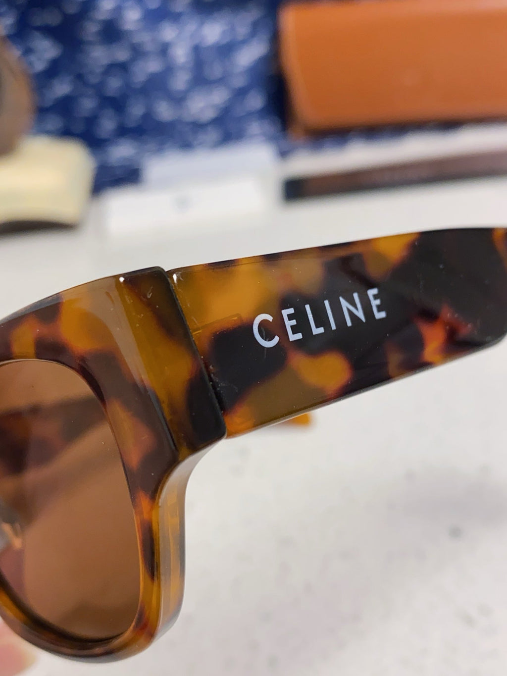 Celine Fashion Black Lens Sunglasses for Men & Women - 431991 - detail image 7