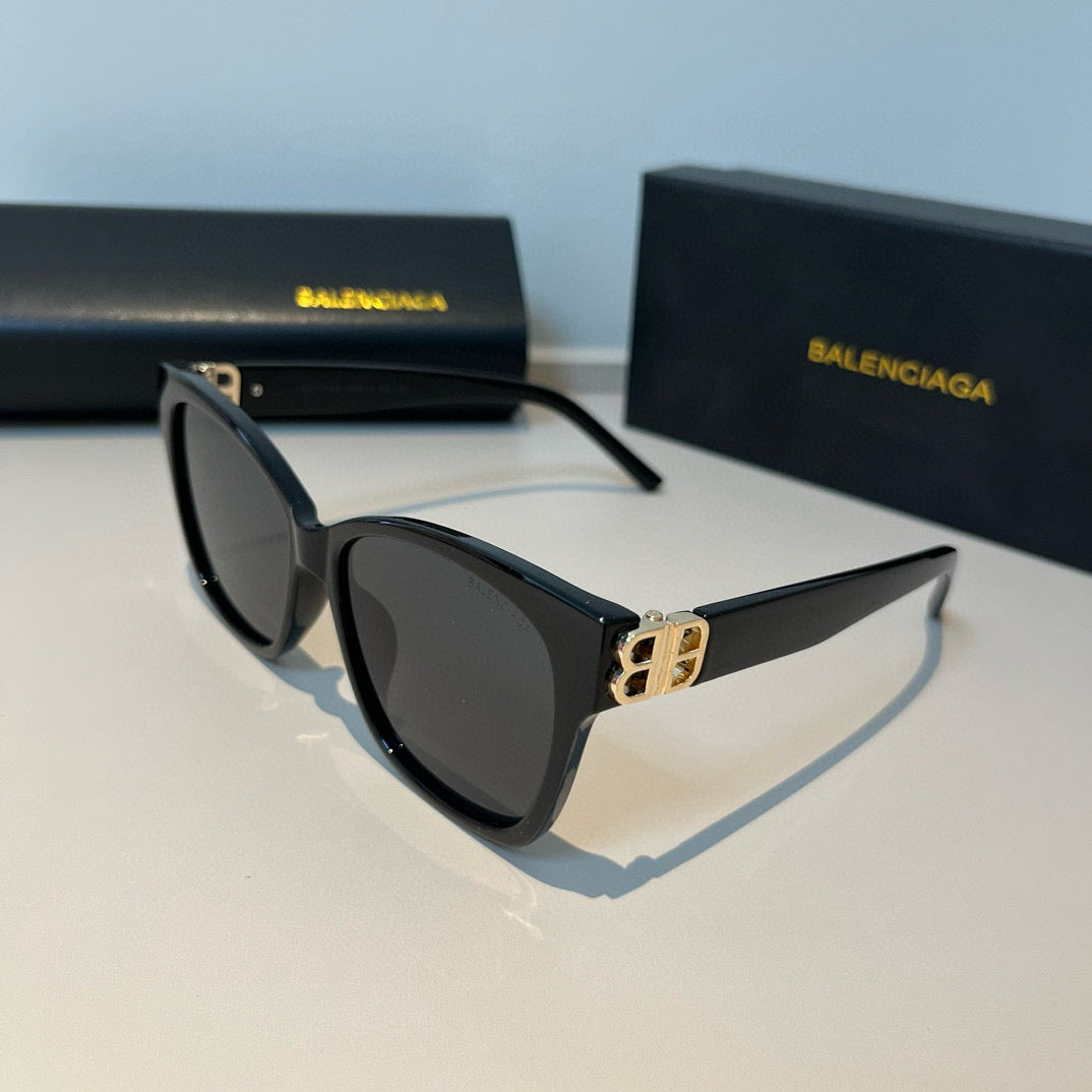 Balenciaga Folding Square Black Lens Sunglasses for Men & Women - 998340 - detail image 3