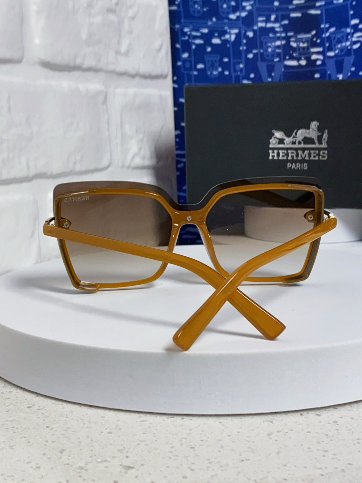Hermès Square Brown Lens Sunglasses for Men & Women - 466430 - detail image 2