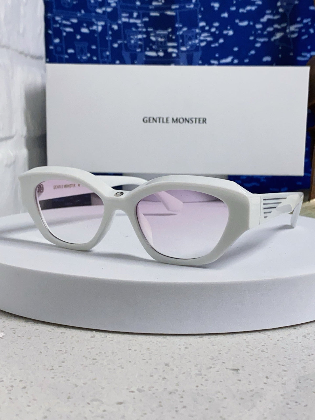 Gentle Monster Fashion Silver Lens Sunglasses for Men & Women - 466390