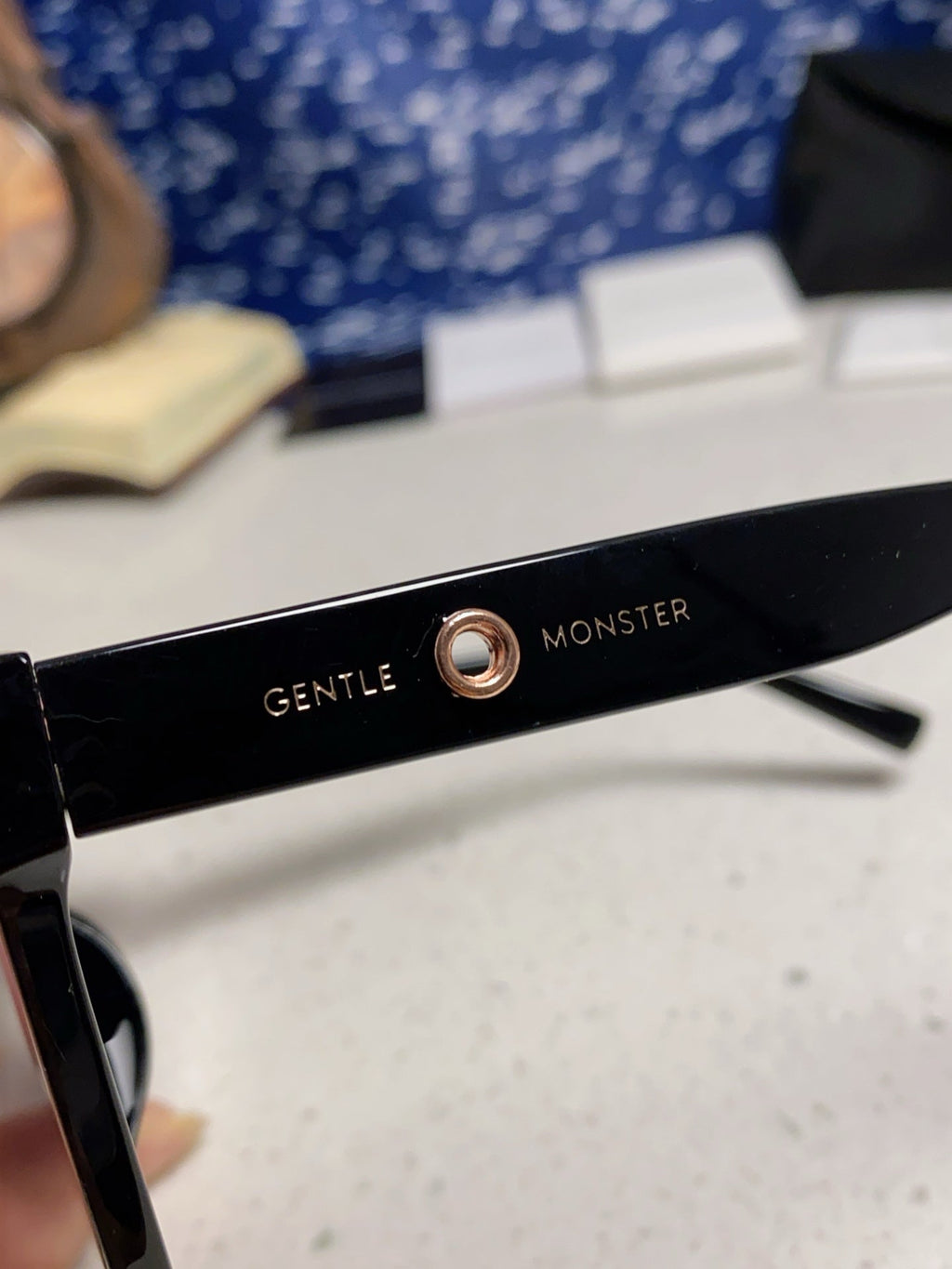 Gentle Monster KUKU Polarized Square Red Lens Sunglasses for Women - detail image 7