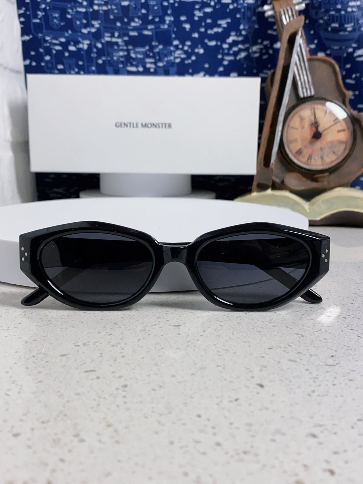 Gentle Monster DADA Cat-Eye Black Lens Sunglasses for Men & Women - 998480 - detail image 9