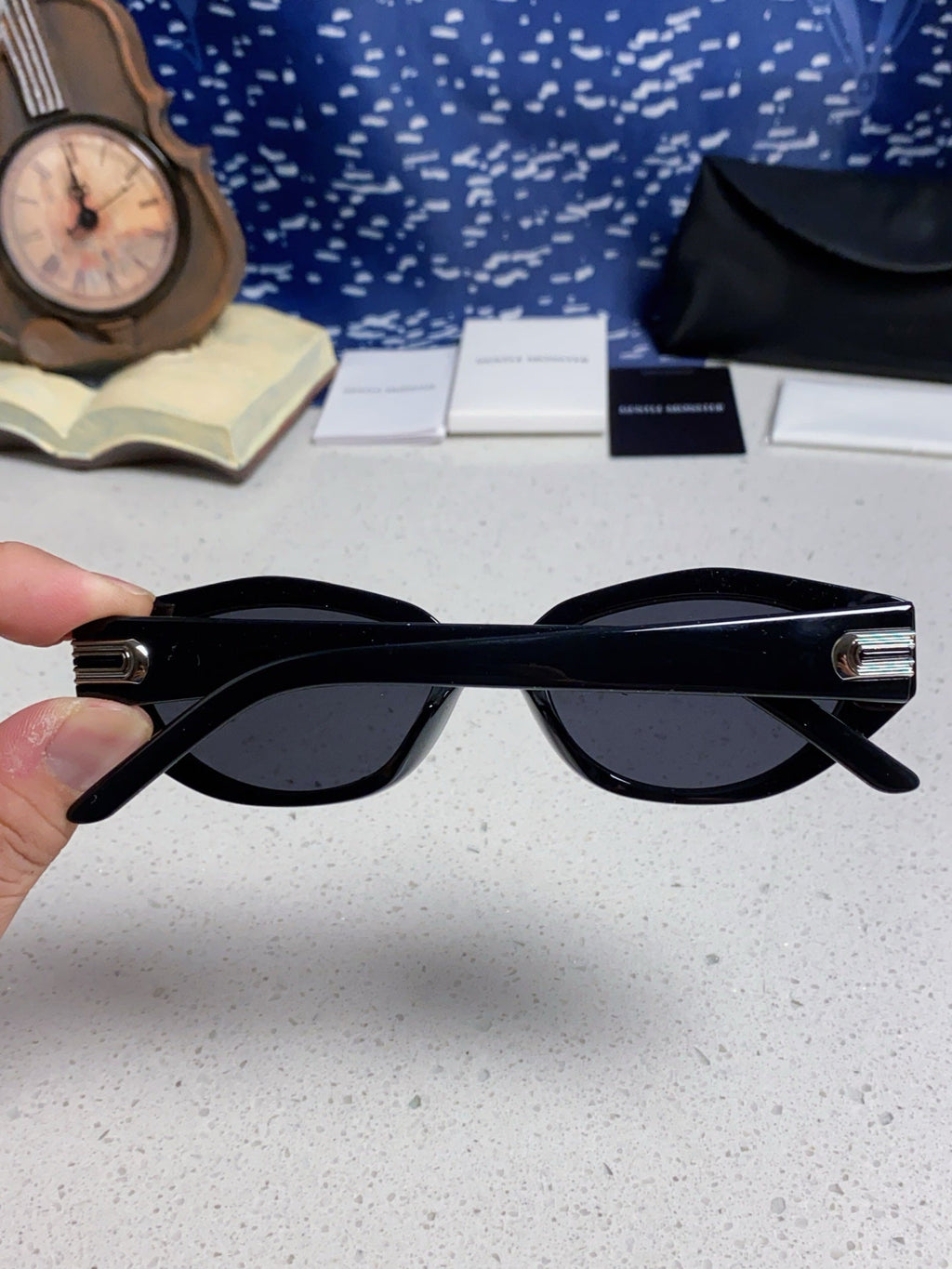 Gentle Monster DADA Cat-Eye Black Lens Sunglasses for Men & Women - 432956 - detail image 5