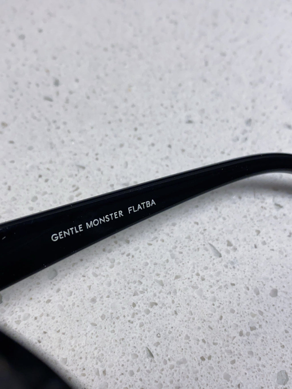Gentle Monster DADA Cat-Eye Black Lens Sunglasses for Men & Women - 998480 - detail image 8