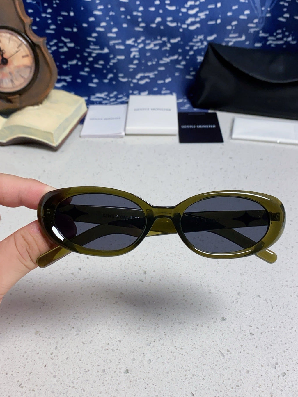 Gentle Monster BANDONA Round Black Lens Sunglasses for Men & Women - 998481 - detail image 4