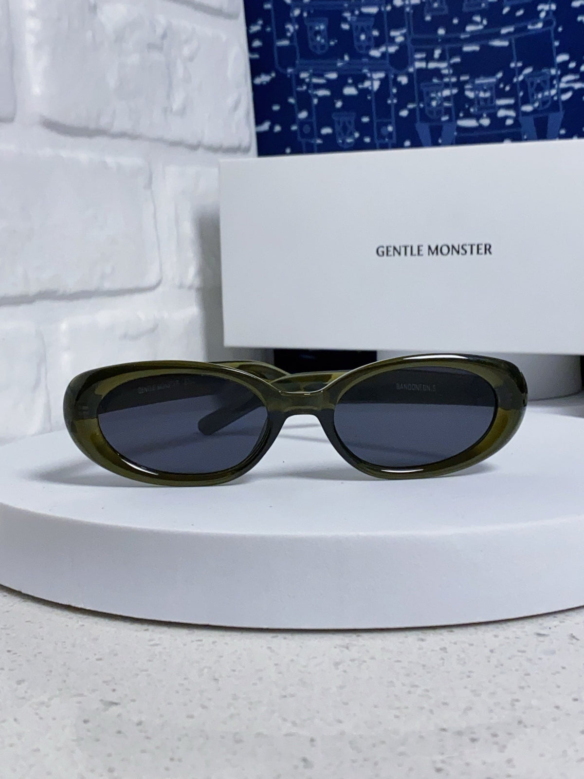 Gentle Monster BANDONA Round Black Lens Sunglasses for Men & Women - 432957 - detail image 2