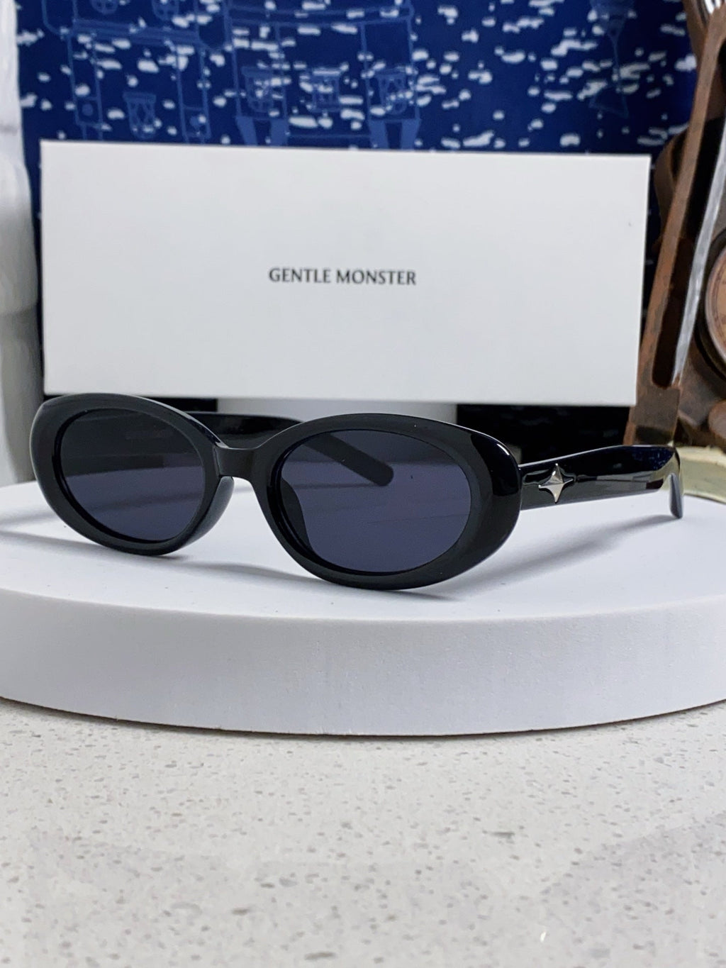 Gentle Monster BANDONA Round Black Lens Sunglasses for Men & Women - 998482