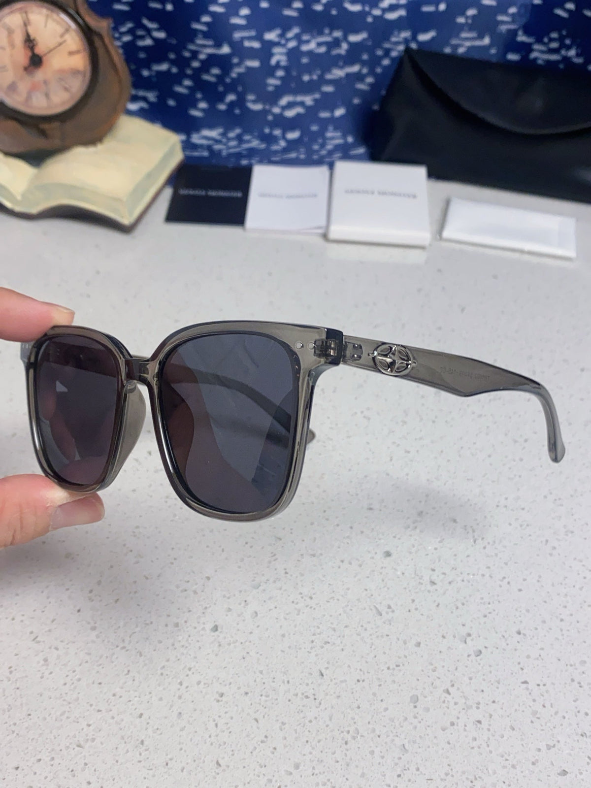 Gentle Monster Polarized Fashion Black Lens Sunglasses for Men & Wome - 358869 - detail image 6