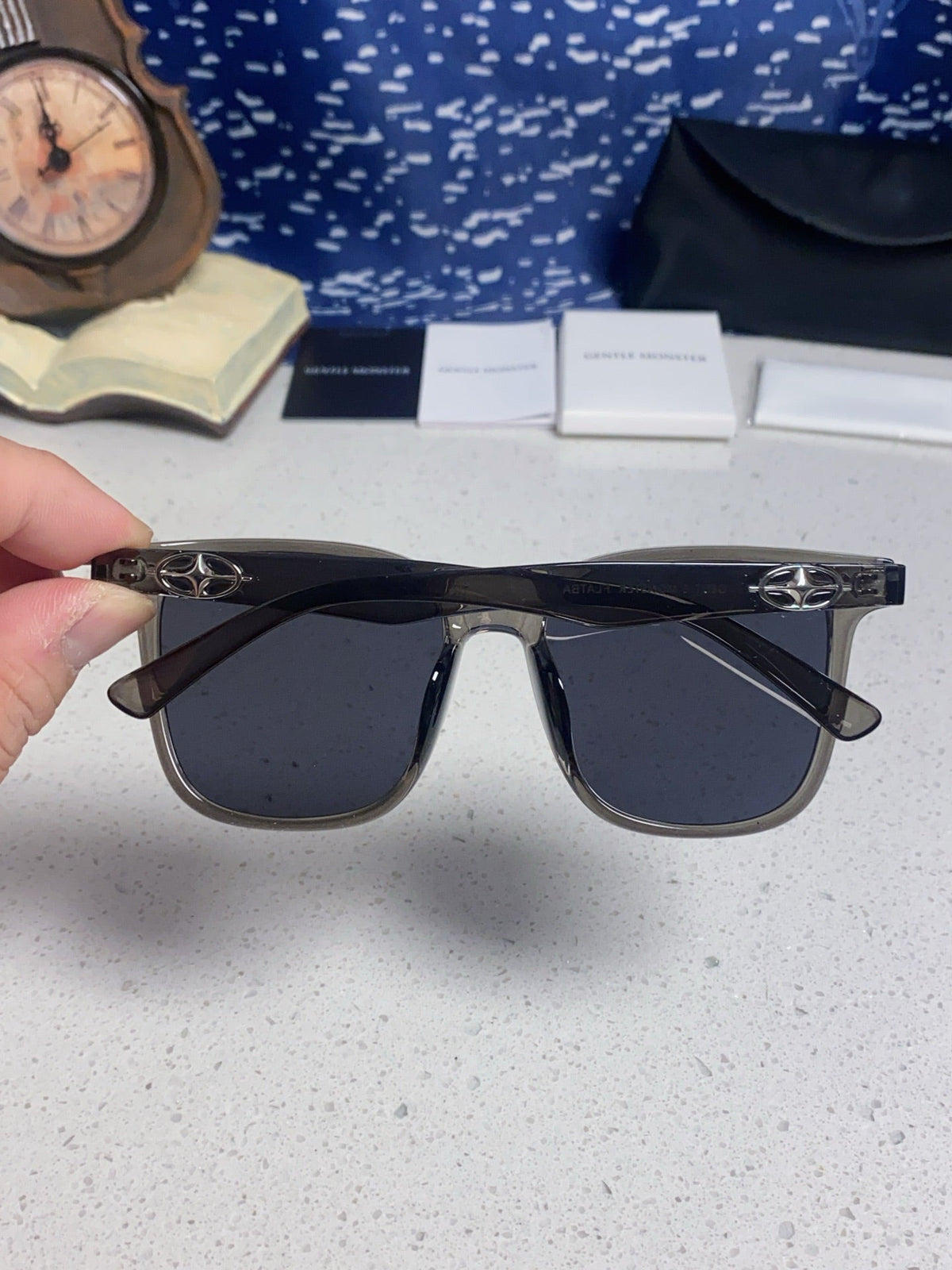 Gentle Monster Polarized Fashion Black Lens Sunglasses for Men & Wome - 488042 - detail image 5