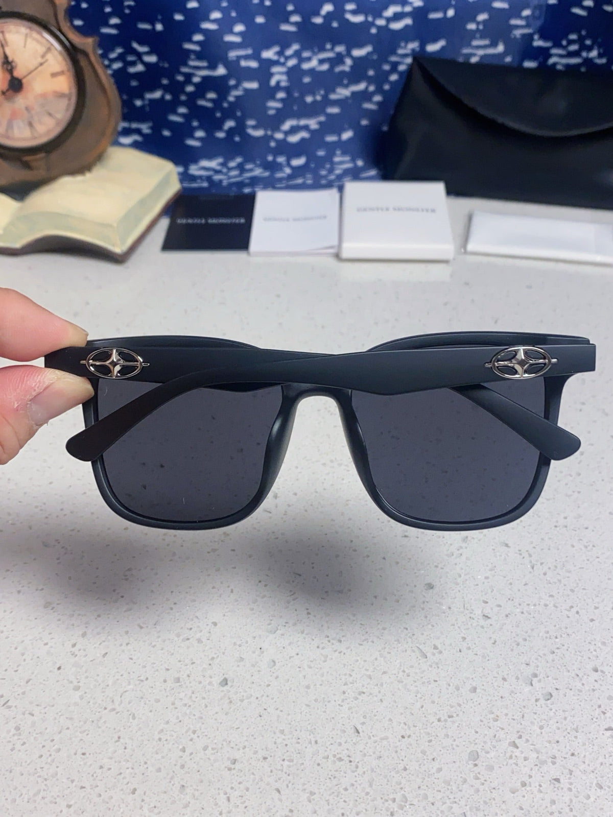 Gentle Monster Polarized Fashion Black Lens Sunglasses for Men & Women - detail image 5
