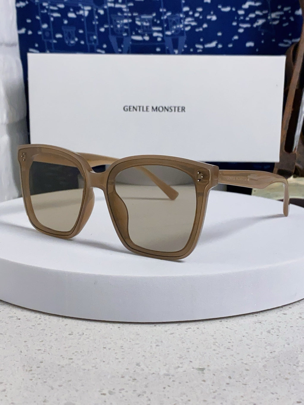Gentle Monster HER Polarized Fashion Brown Lens Sunglasses for Men & Women