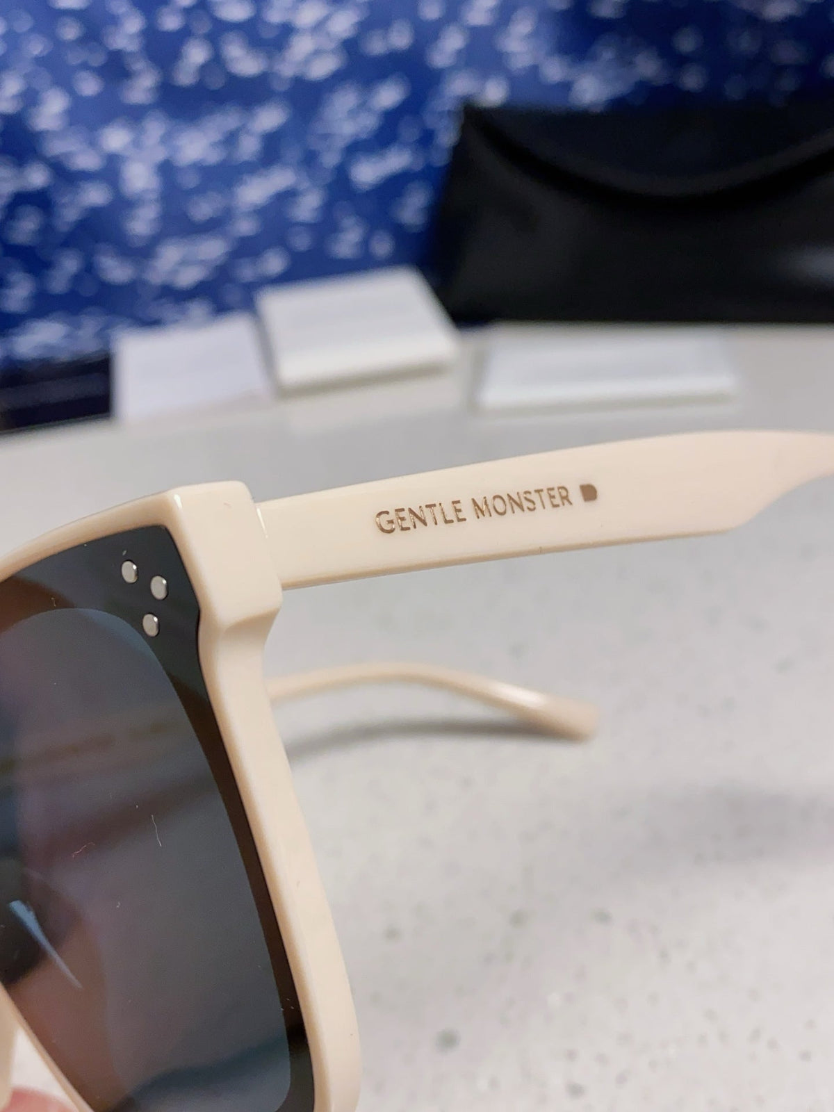 Gentle Monster HER Polarized Fashion Black Lens Sunglasses for Men & - 358902 - detail image 7