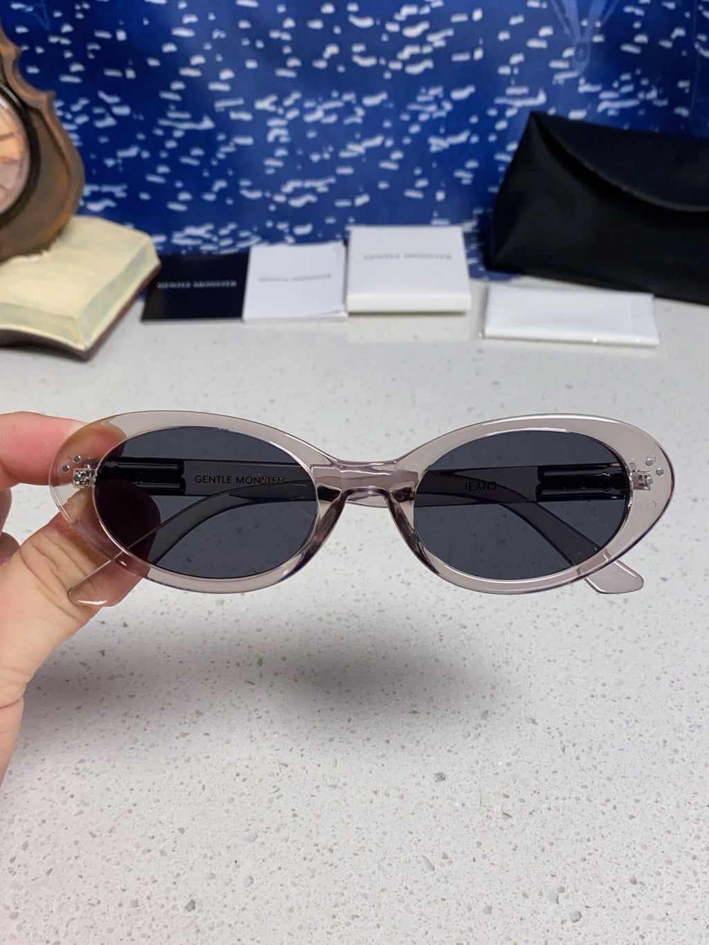 Gentle Monster JEANS Cat-Eye Silver Lens Sunglasses for Men & Women - 372603 - detail image 4