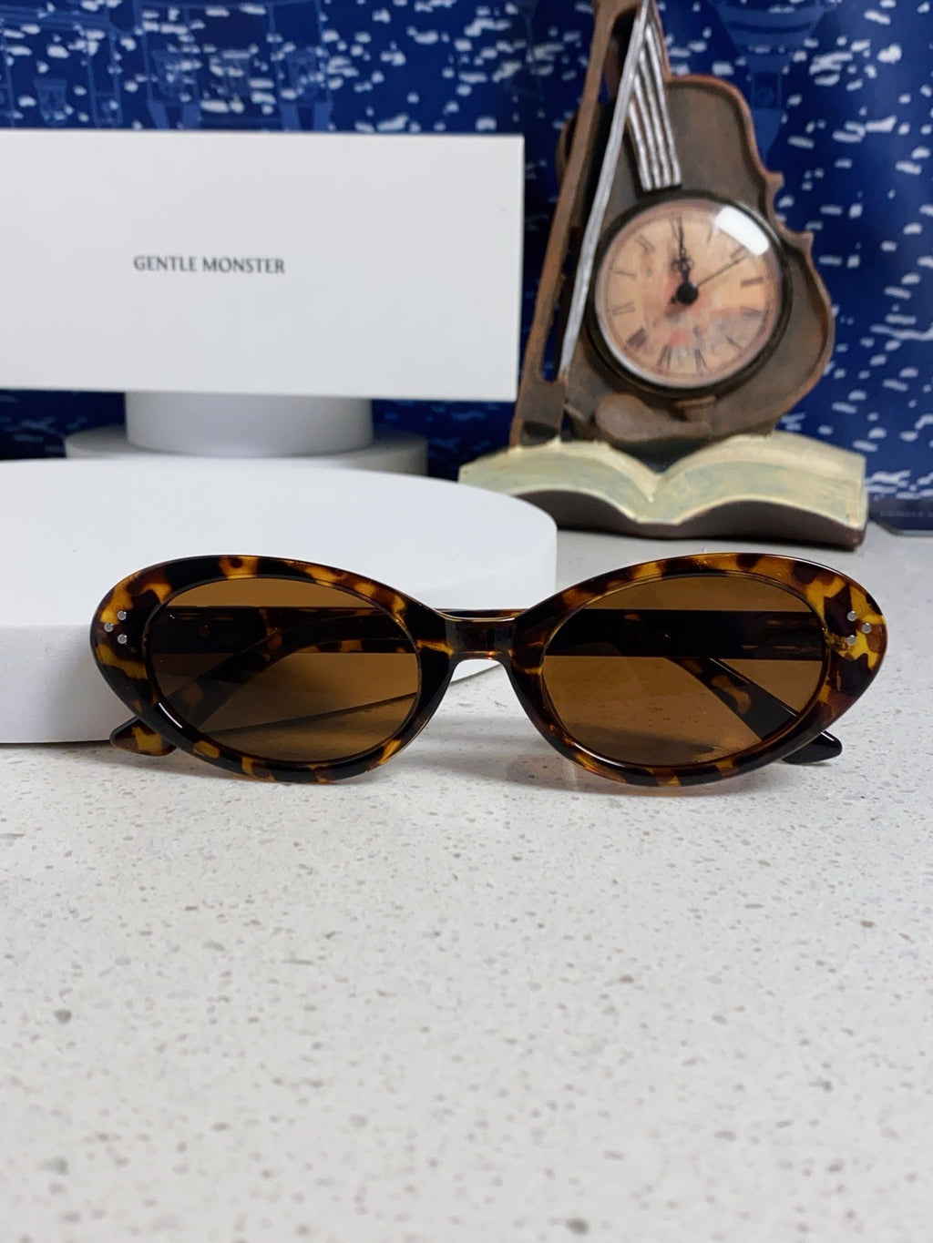 Gentle Monster JEANS Cat-Eye Brown Lens Sunglasses for Men & Women - 132652 - detail image 9