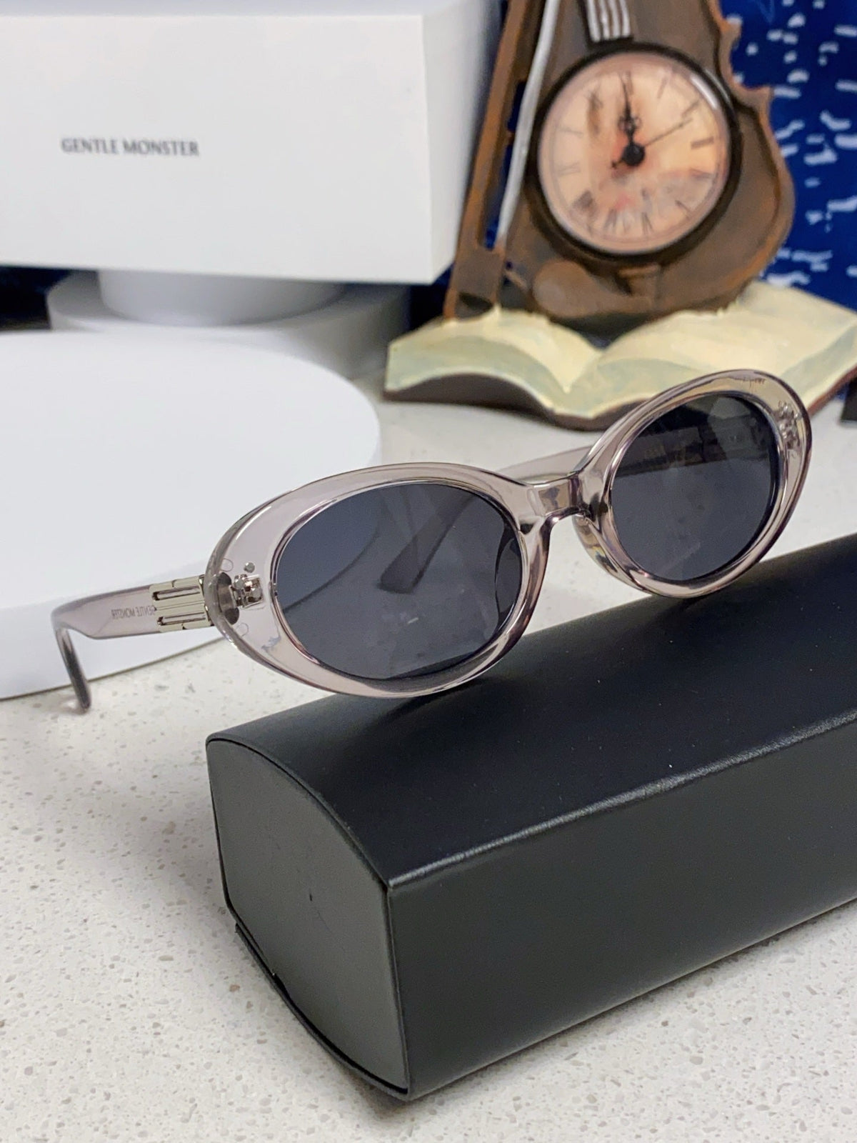 Gentle Monster JEANS Cat-Eye Silver Lens Sunglasses for Men & Women - 372603 - detail image 10