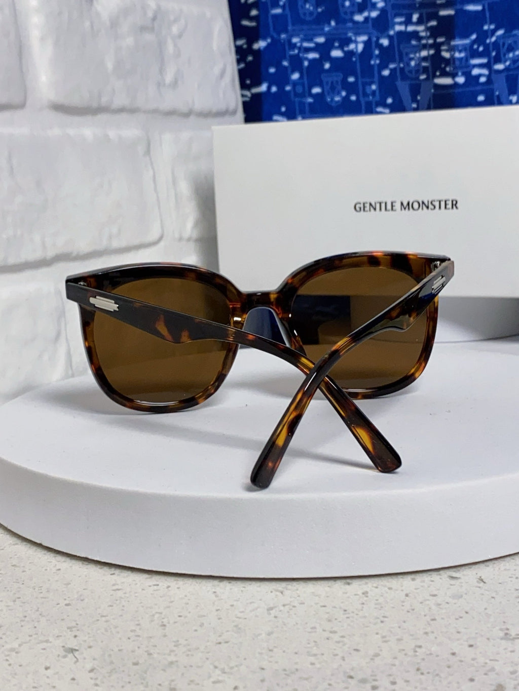 Gentle Monster JACKIE Fashion Brown Lens Sunglasses for Men & Women - detail image 3