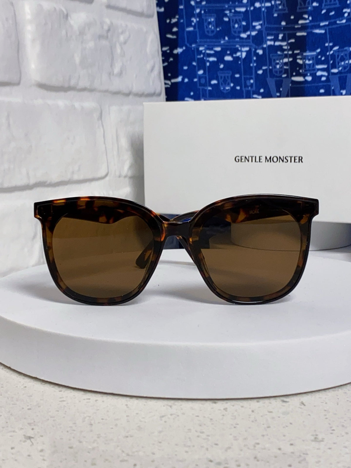 Gentle Monster JACKIE Fashion Brown Lens Sunglasses for Men & Women - detail image 2
