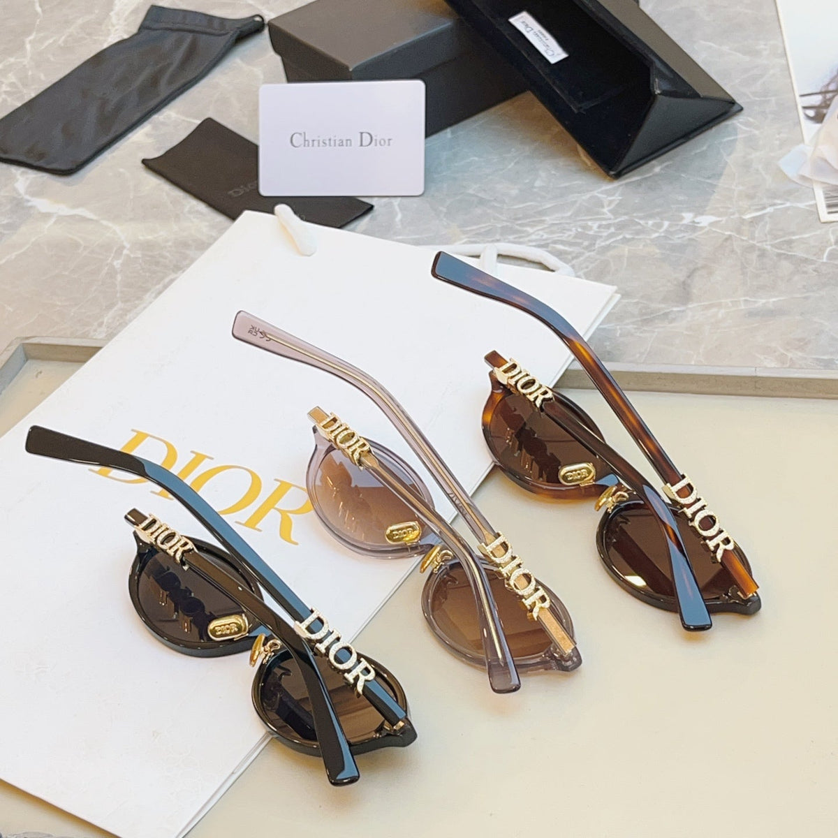 Dior DIORTREASURE Fashion Black Lens Sunglasses for Men & Women - 358249 - detail image 6