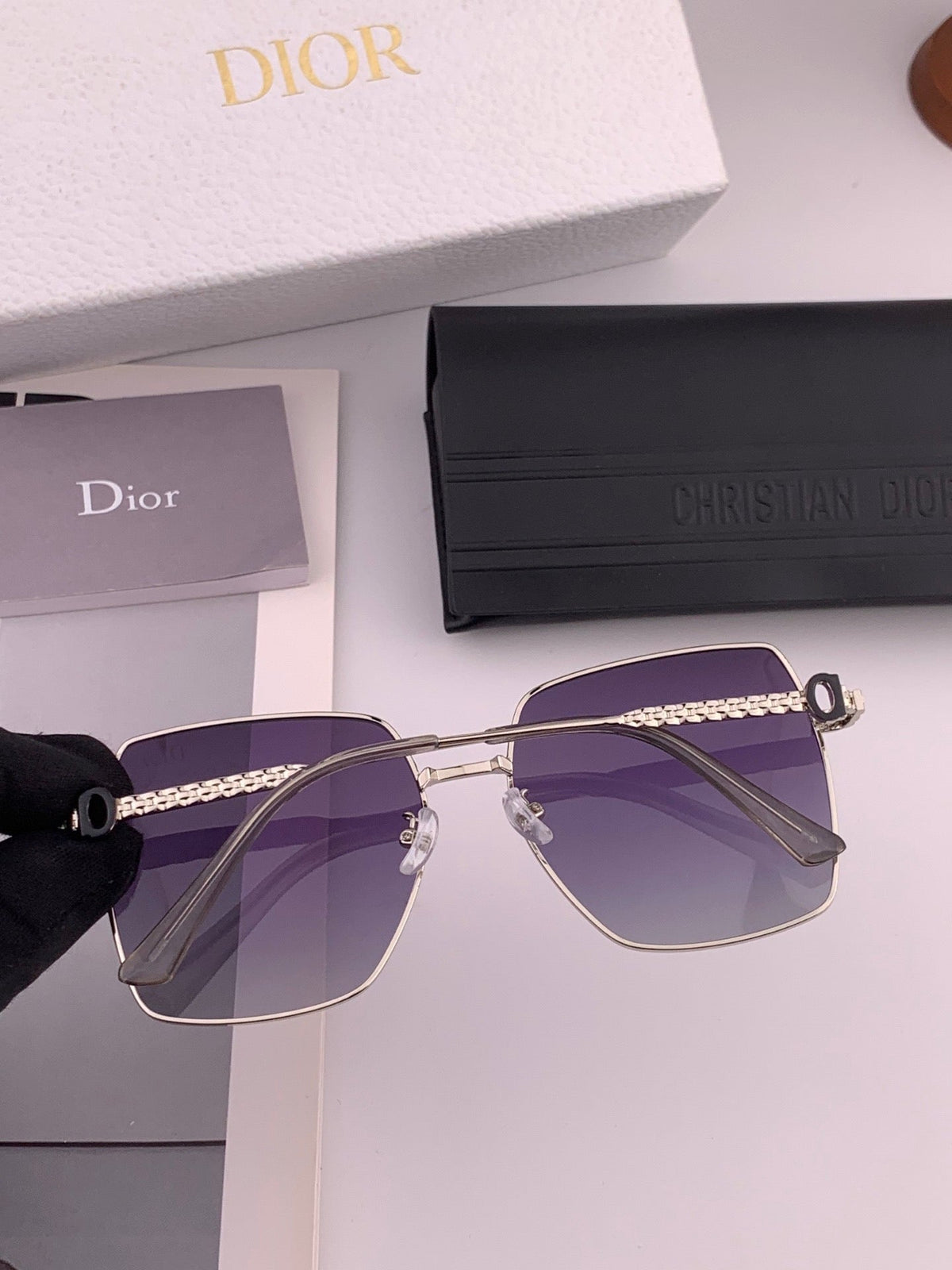 Dior D6310 Polarized Square Red Lens Sunglasses for Men & Women - 867133 - detail image 6