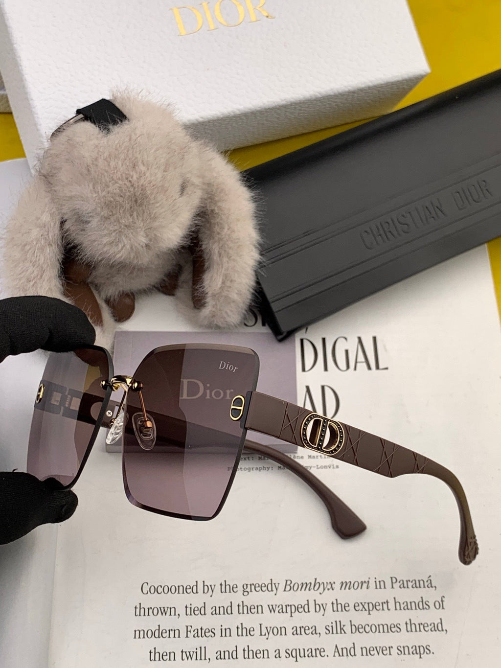 Dior D3550 Square Black Lens Sunglasses for Men & Women - 867136 - detail image 4