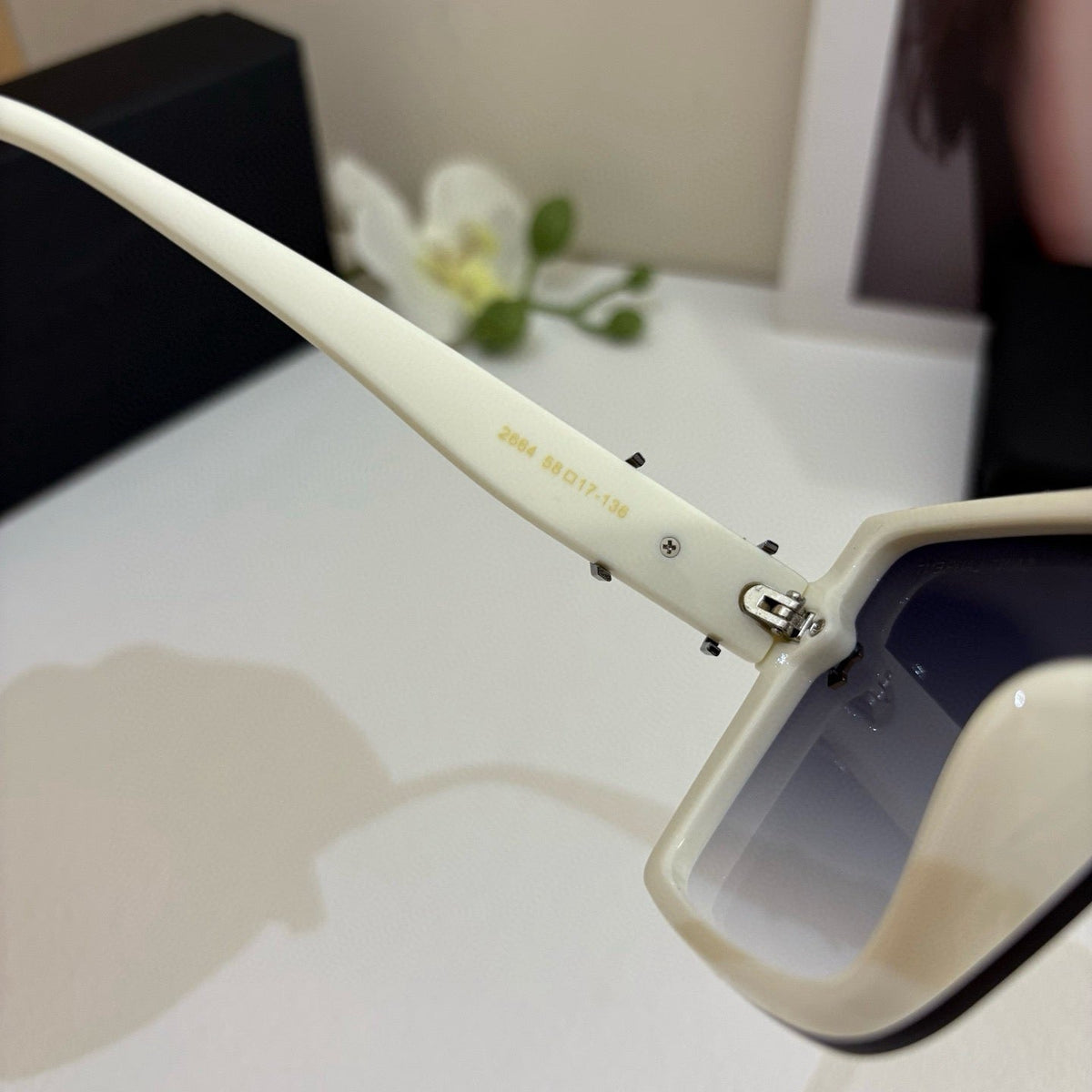 Saint Laurent Metal Fashion Silver Lens Sunglasses for Men & Women - 998008
