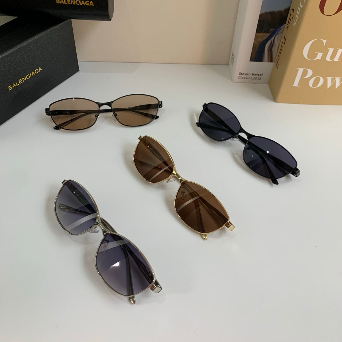 Balenciaga Fashion Silver Lens Sunglasses for Men & Women - 416098 - detail image 10