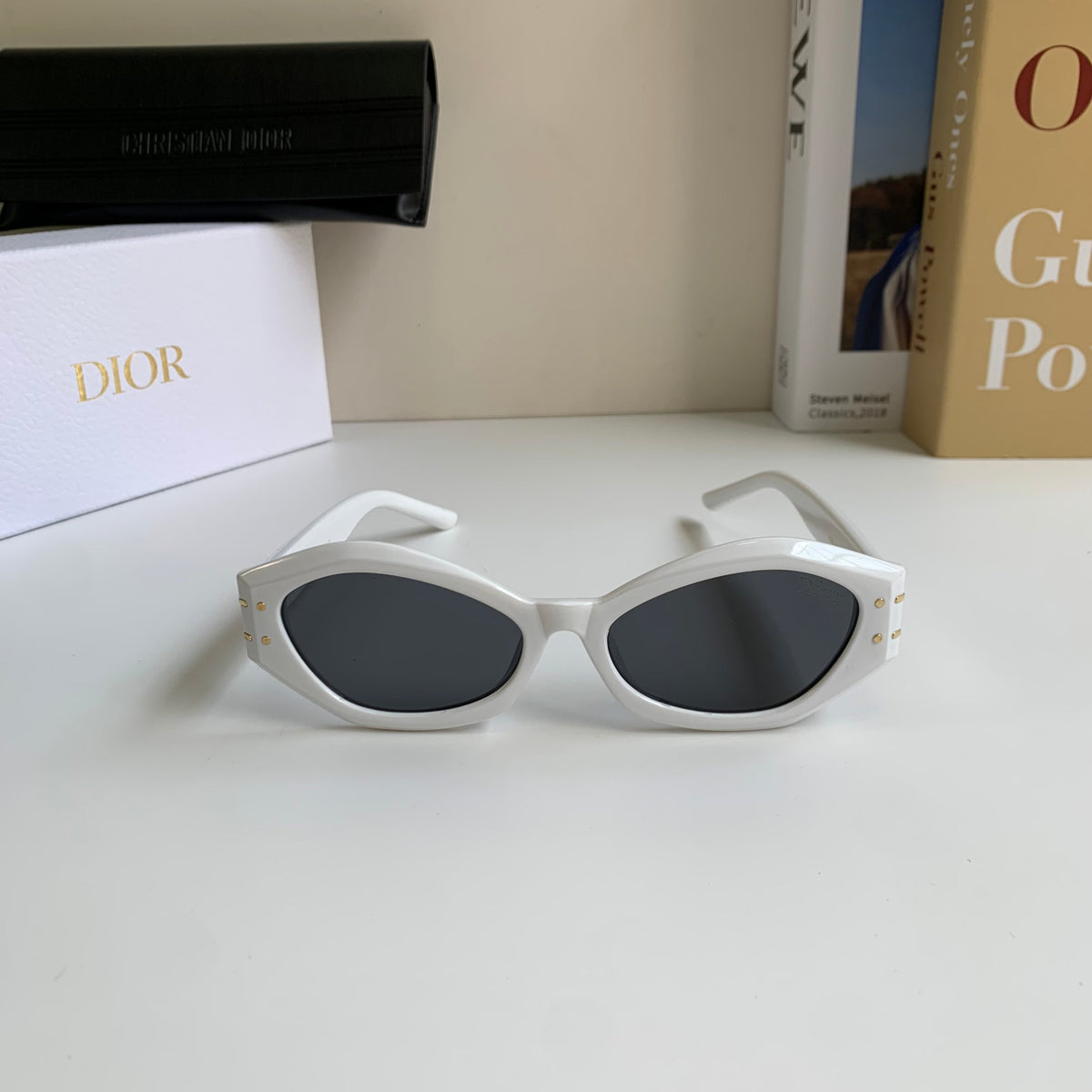 Dior Polarized Cat-Eye Silver Lens Sunglasses for Men & Women - 382466 - detail image 5