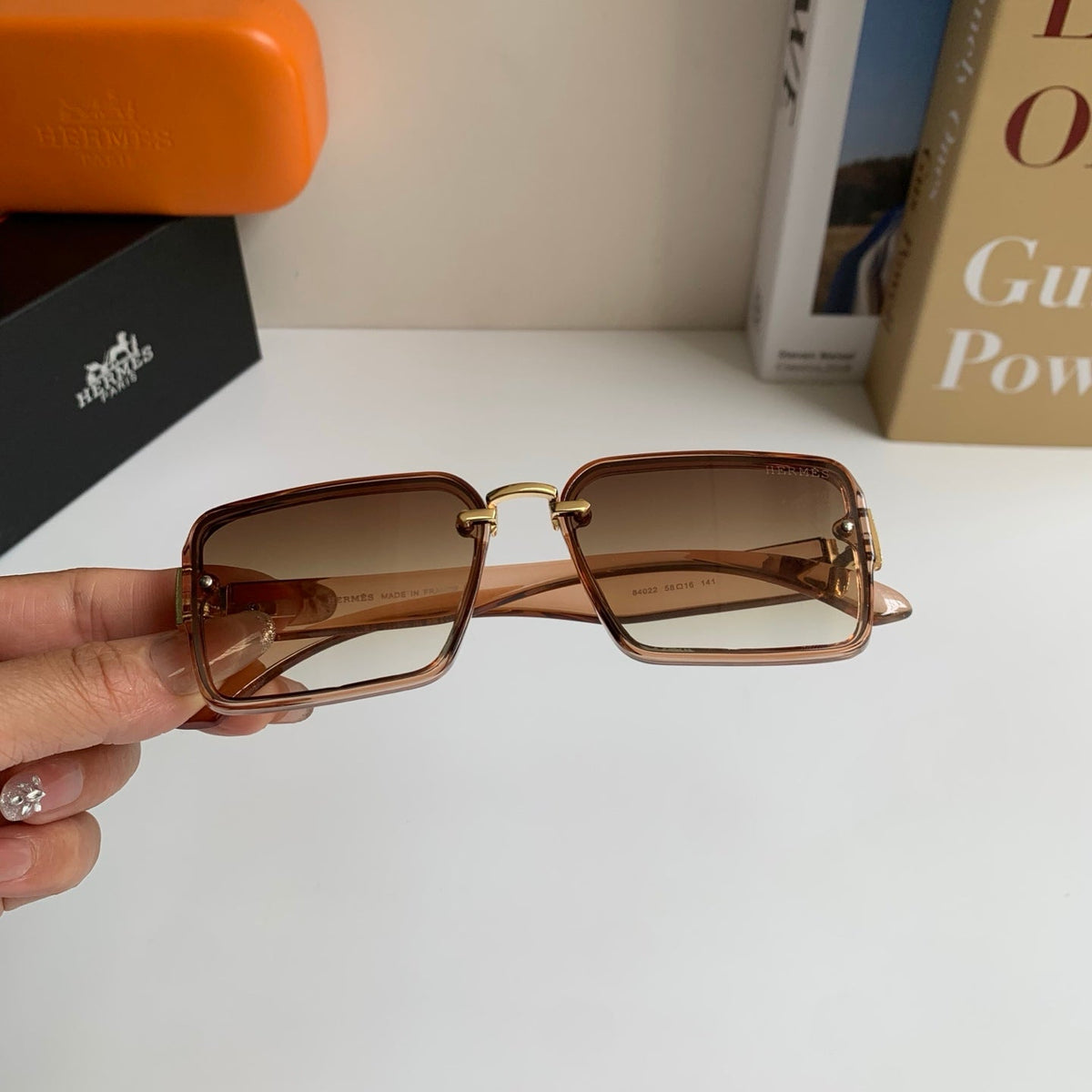 Hermès Square Brown Lens Sunglasses for Men & Women - 416537 - detail image 4